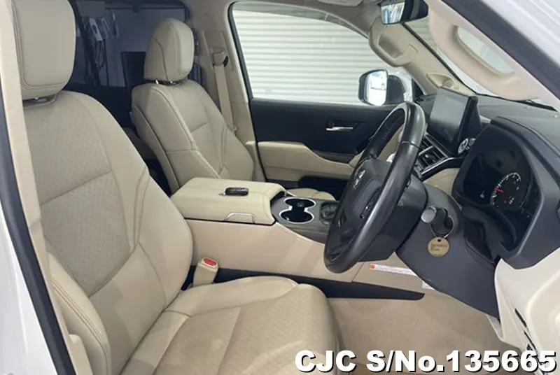 2021 Toyota / Land Cruiser Stock No. 135665