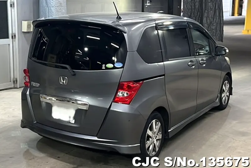 2010 Honda / Freed Stock No. 135675