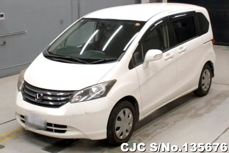 2010 Honda / Freed Stock No. 135676