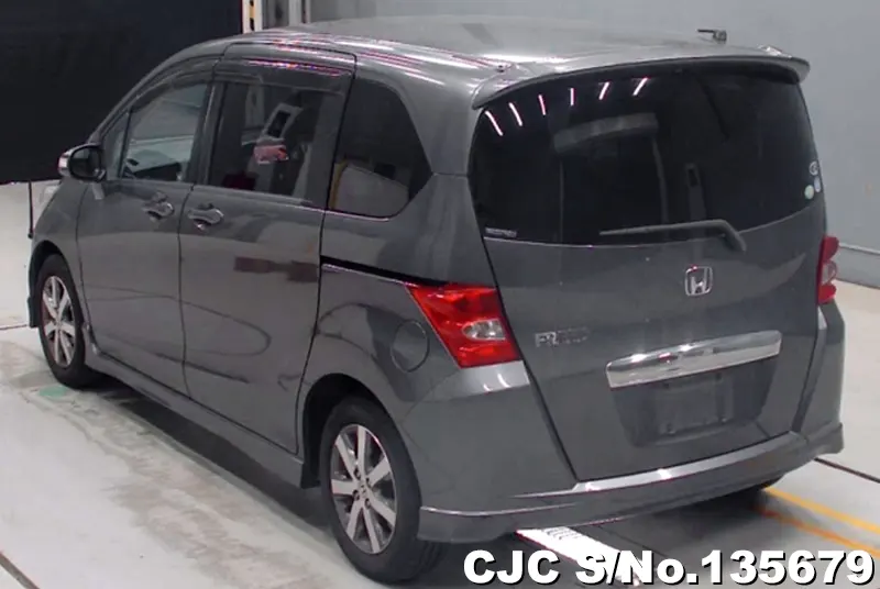 2010 Honda / Freed Stock No. 135679