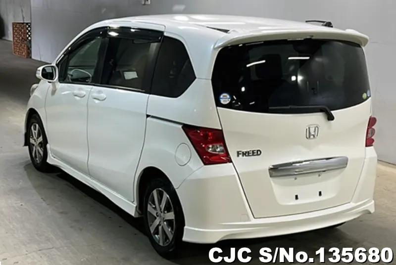 2011 Honda / Freed Stock No. 135680