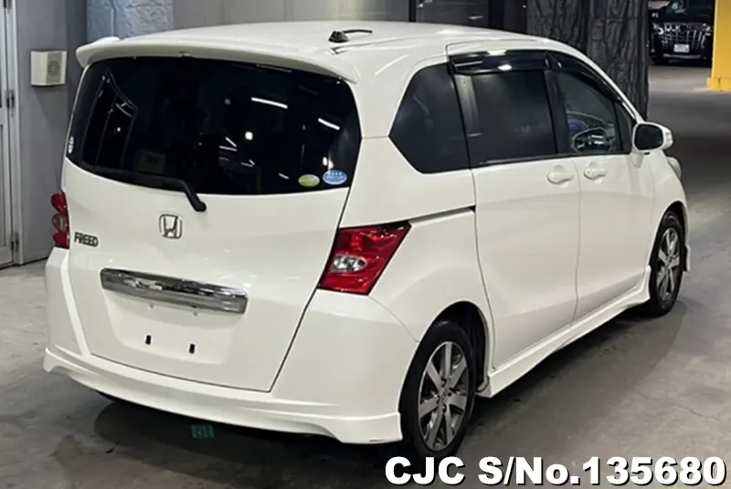 2011 Honda / Freed Stock No. 135680