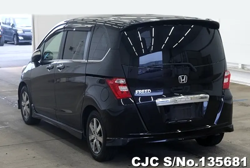 2010 Honda / Freed Stock No. 135681