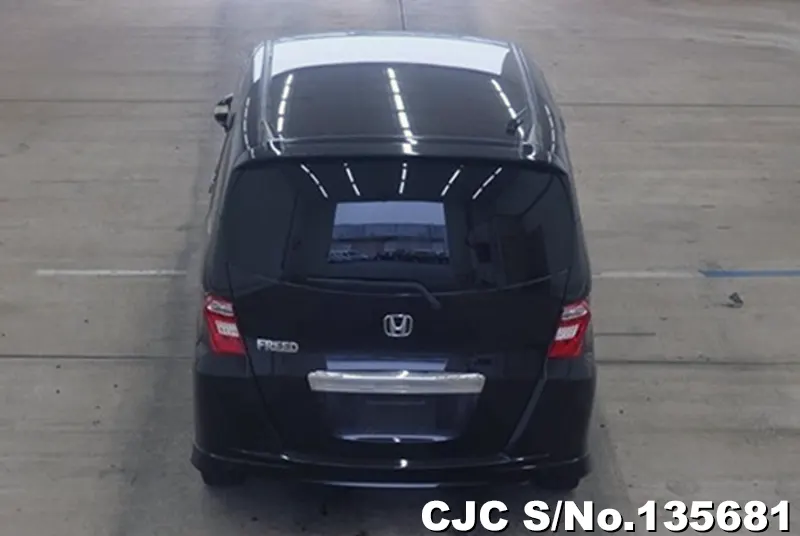 2010 Honda / Freed Stock No. 135681
