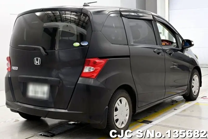 2010 Honda / Freed Stock No. 135682