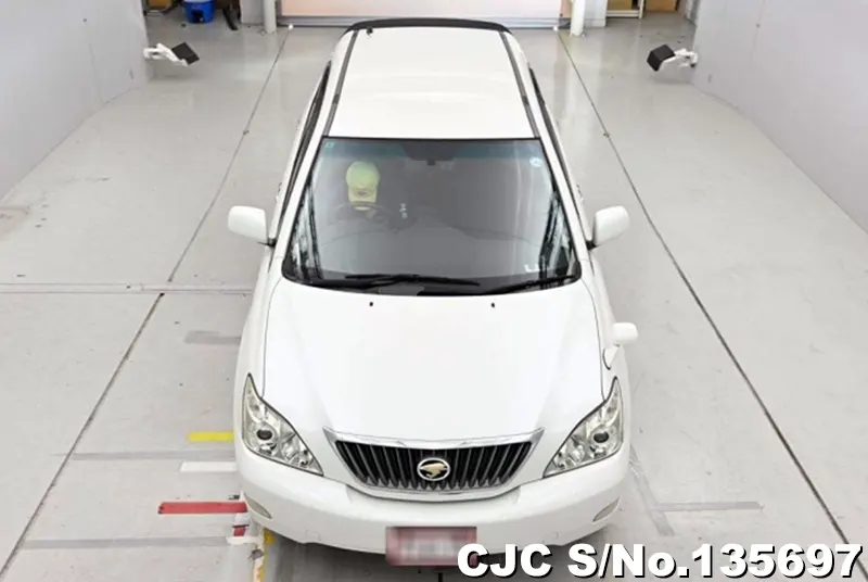 2012 Toyota / Harrier Stock No. 135697