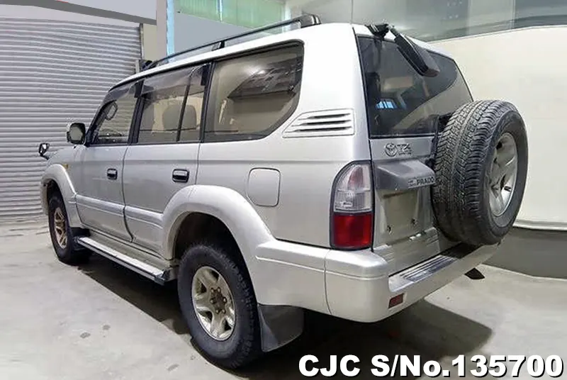 2001 Toyota / Land Cruiser Prado Stock No. 135700