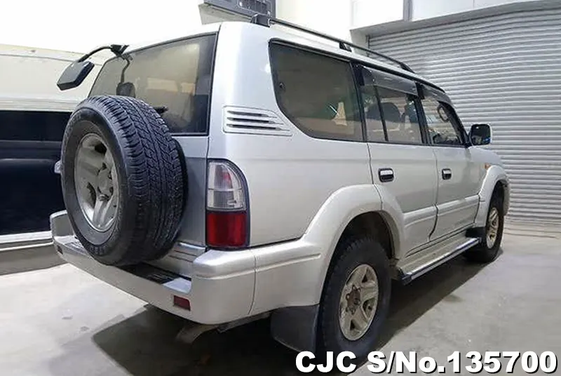2001 Toyota / Land Cruiser Prado Stock No. 135700
