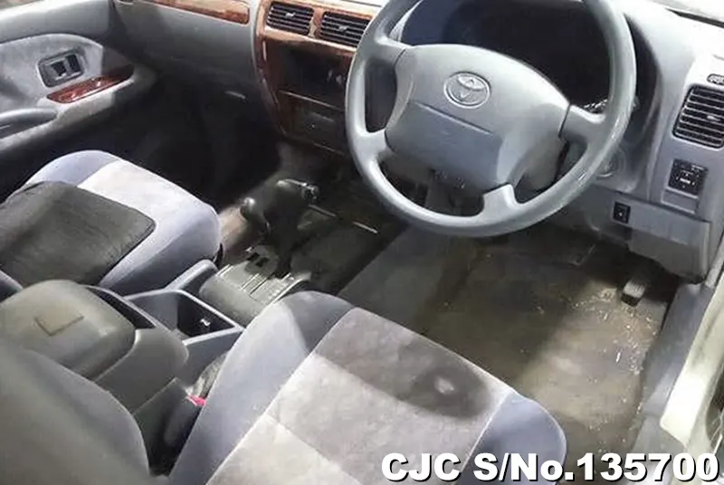 2001 Toyota / Land Cruiser Prado Stock No. 135700