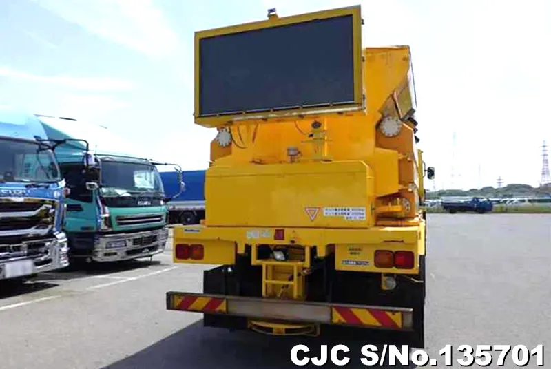 2006 Nissan / UD Stock No. 135701