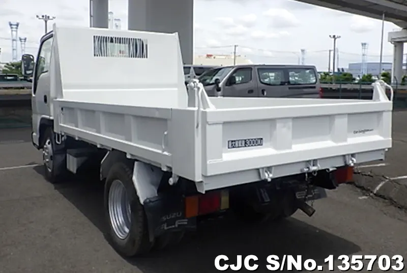 2006 Isuzu / Elf Stock No. 135703