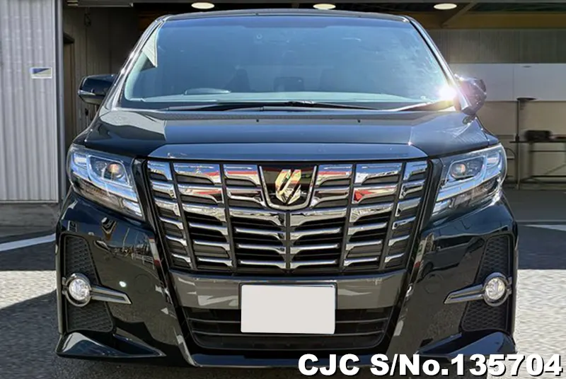 2016 Toyota / Alphard Stock No. 135704
