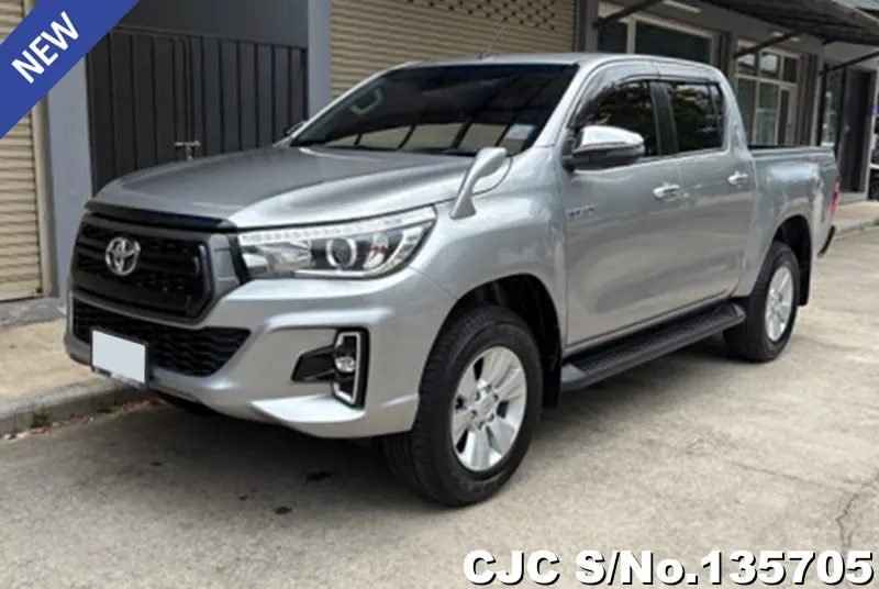 2018 Toyota / Hilux / Revo Stock No. 135705