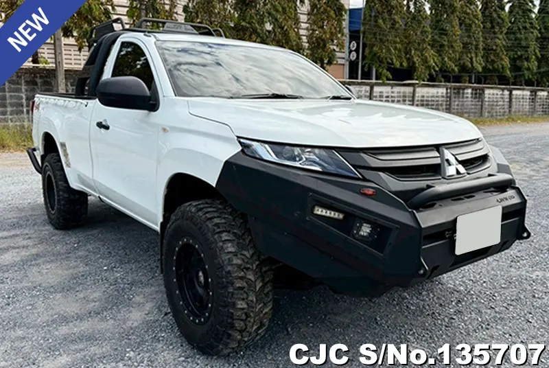 2020 Mitsubishi / Triton Stock No. 135707
