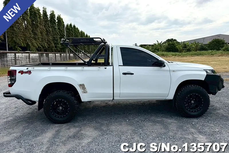 2020 Mitsubishi / Triton Stock No. 135707