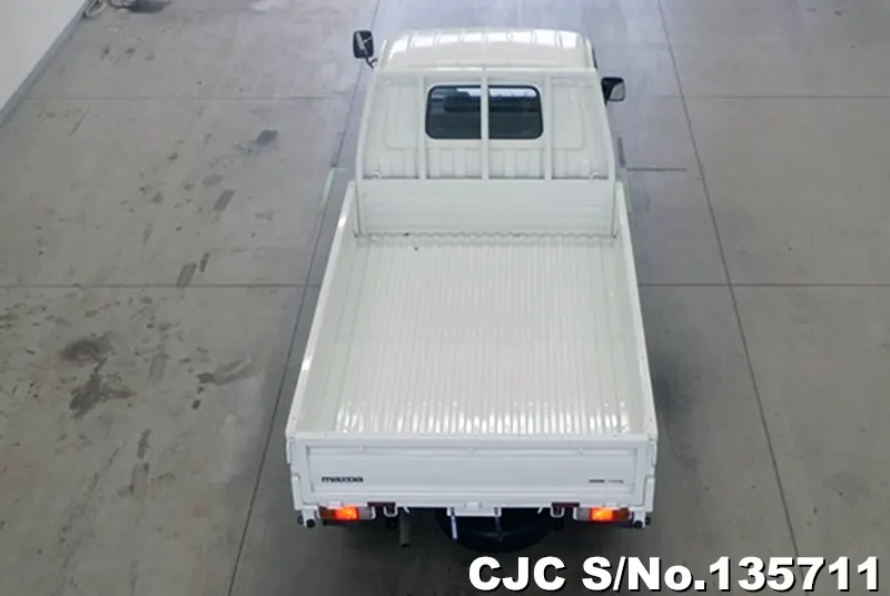 2017 Mazda / Bongo Stock No. 135711
