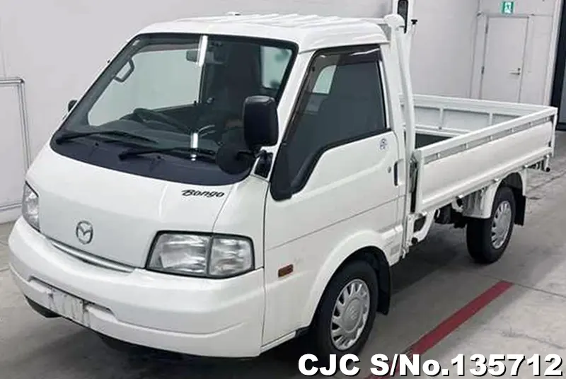 2017 Mazda / Bongo Stock No. 135712