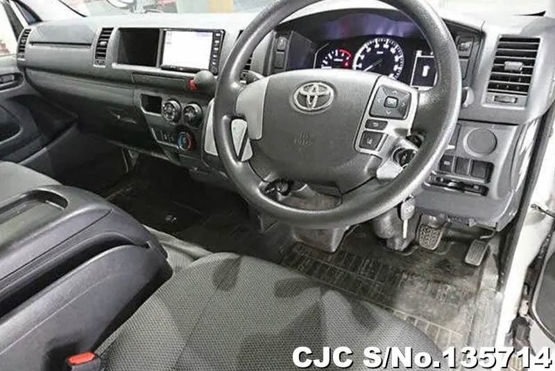 2021 Toyota / Hiace Stock No. 135714