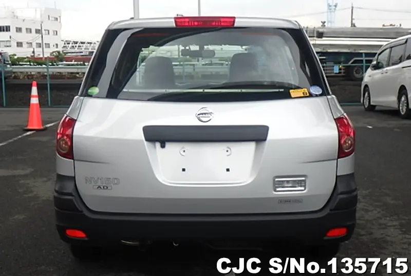 Nissan AD Van in Silver for Sale Image 5
