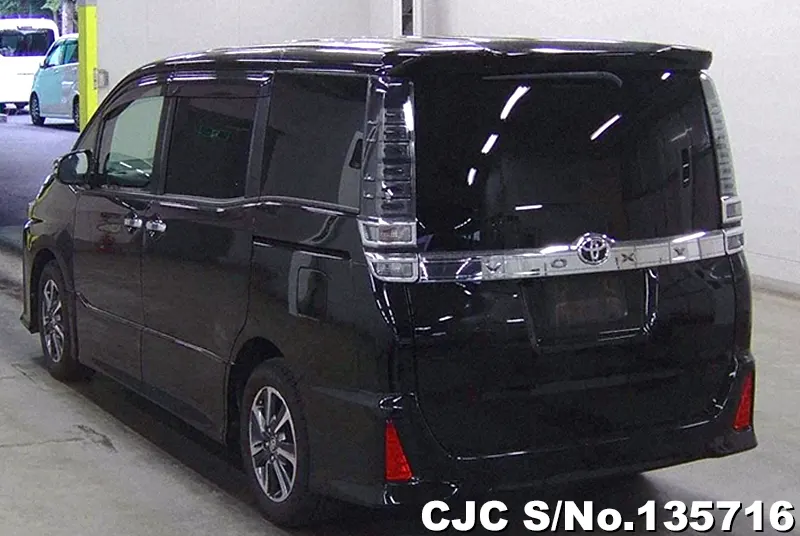 2019 Toyota / Voxy Stock No. 135716