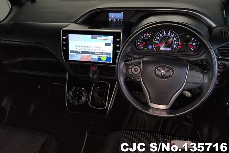 2019 Toyota / Voxy Stock No. 135716
