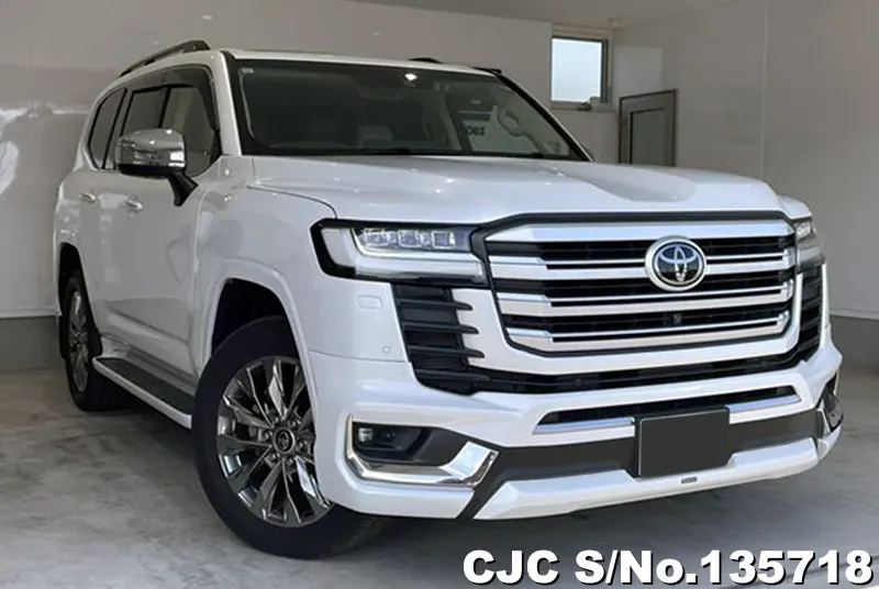 2021 Toyota / Land Cruiser Stock No. 135718