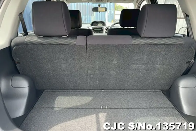 2005 Toyota / IST Stock No. 135719