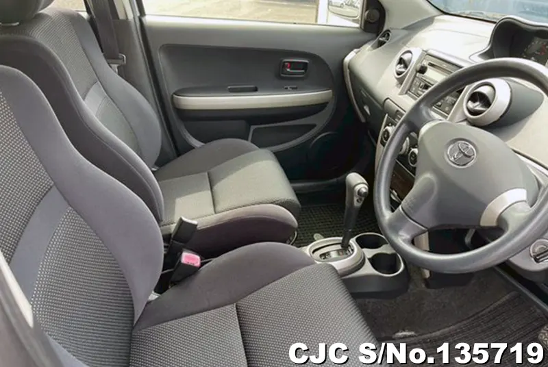 2005 Toyota / IST Stock No. 135719