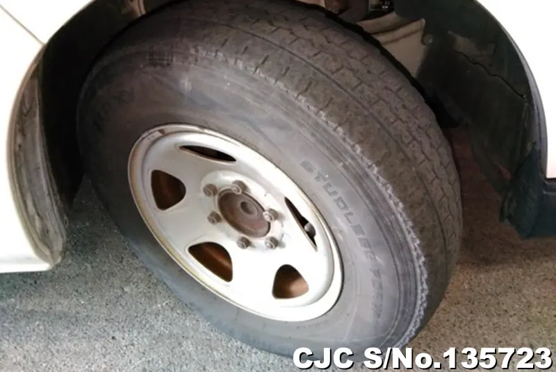 2019 Toyota / Hiace Stock No. 135723