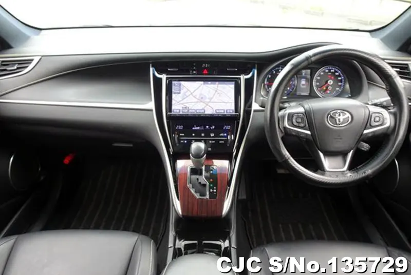 2014 Toyota / Harrier Stock No. 135729