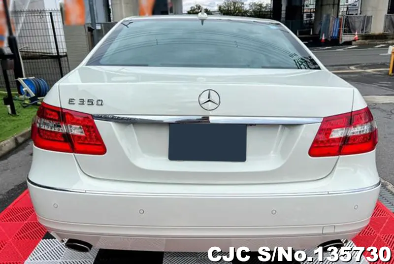 2011 Mercedes Benz / E Class Stock No. 135730
