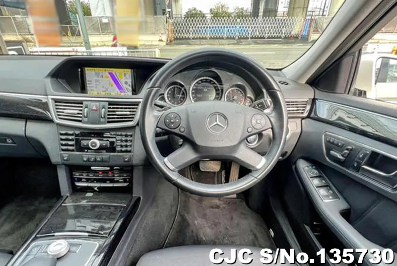 2011 Mercedes Benz / E Class Stock No. 135730