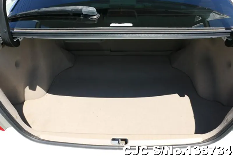 2005 Toyota / Premio Stock No. 135734