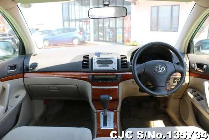 2005 Toyota / Premio Stock No. 135734