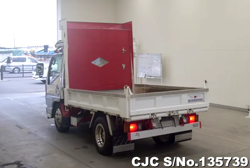 2006 Isuzu / Elf Stock No. 135739