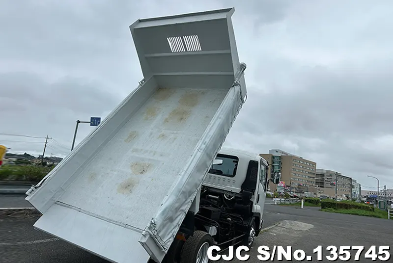 2009 Isuzu / Forward Stock No. 135745