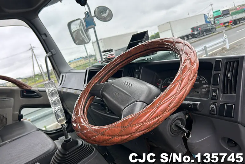 2009 Isuzu / Forward Stock No. 135745