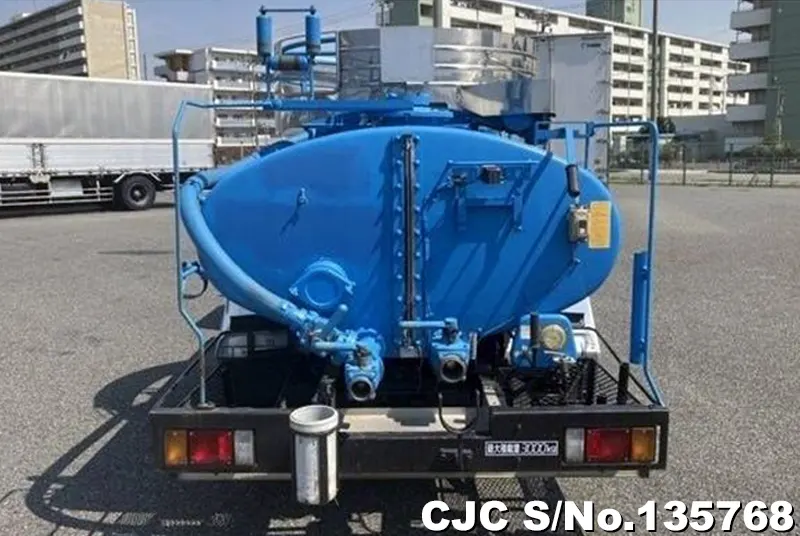 2013 Isuzu / Elf Stock No. 135768