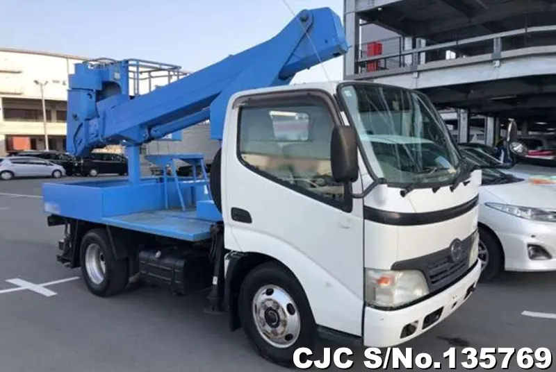 2007 Hino / Dutro Stock No. 135769