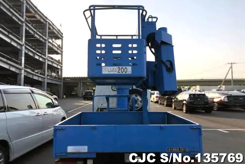 2007 Hino / Dutro Stock No. 135769