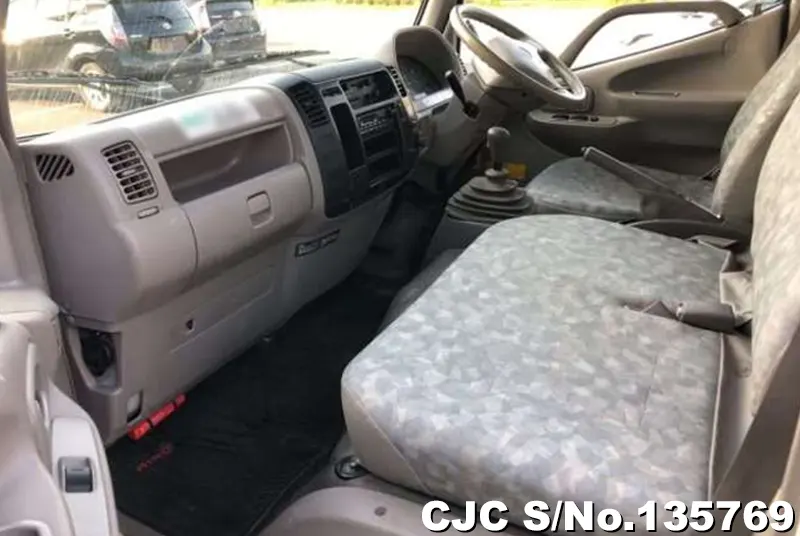 2007 Hino / Dutro Stock No. 135769