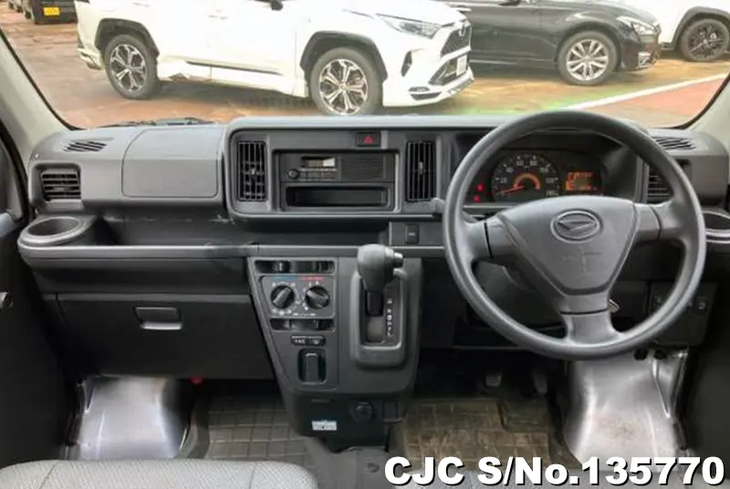 2020 Daihatsu / Hijet Van Stock No. 135770