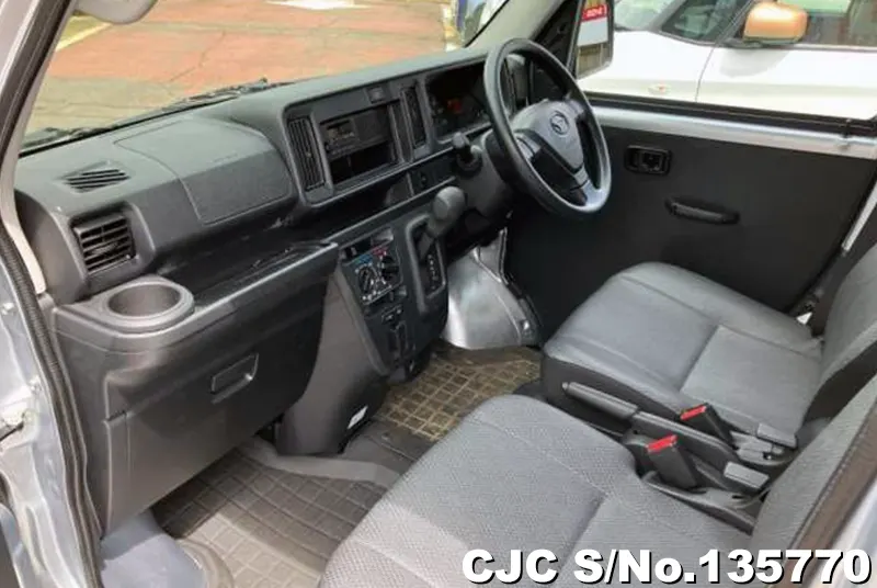 2020 Daihatsu / Hijet Van Stock No. 135770