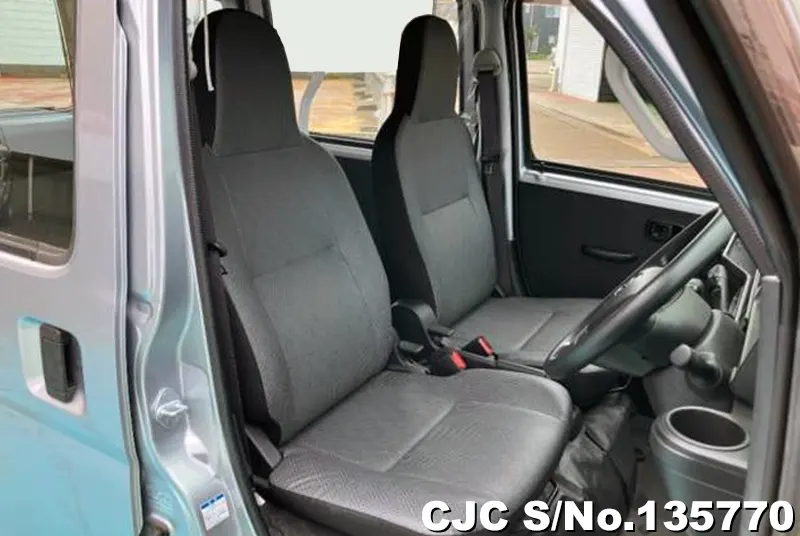 2020 Daihatsu / Hijet Van Stock No. 135770