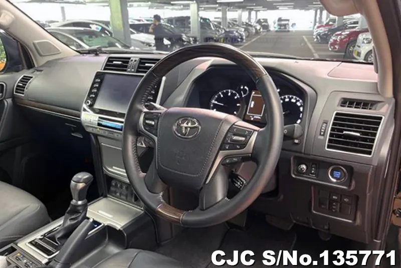 2023 Toyota / Land Cruiser Prado Stock No. 135771