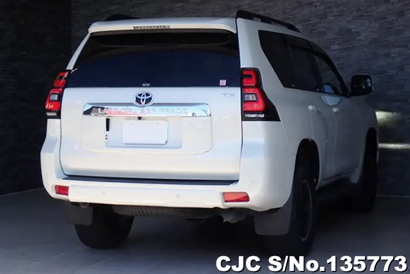 2022 Toyota / Land Cruiser Prado Stock No. 135773