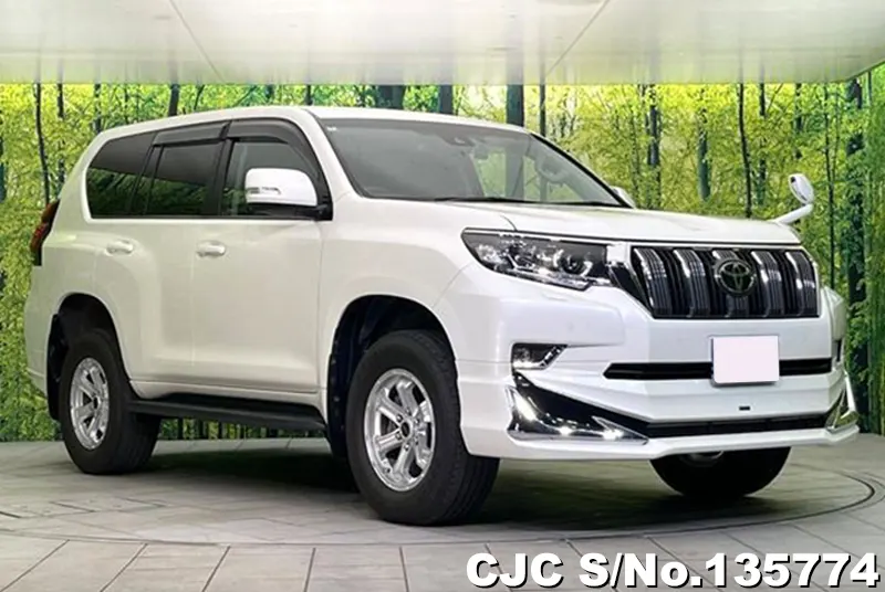 2022 Toyota / Land Cruiser Prado Stock No. 135774