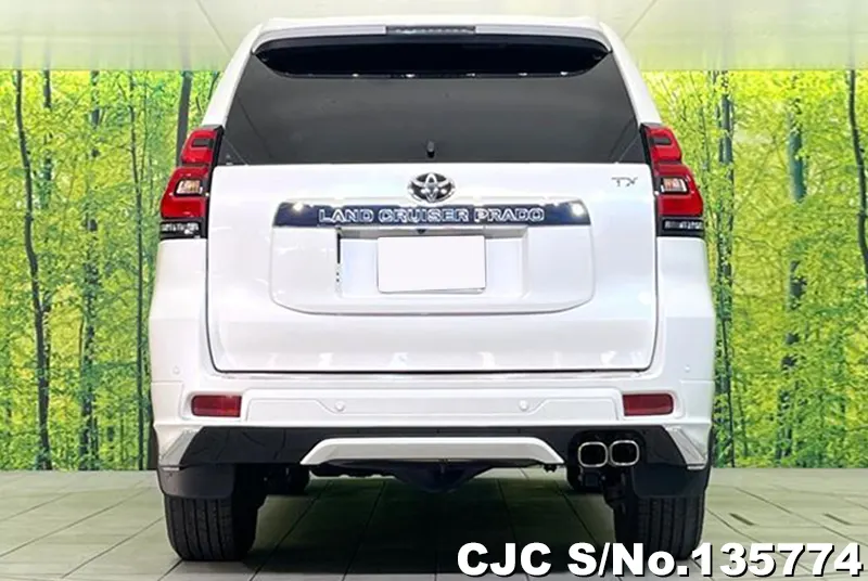 2022 Toyota / Land Cruiser Prado Stock No. 135774