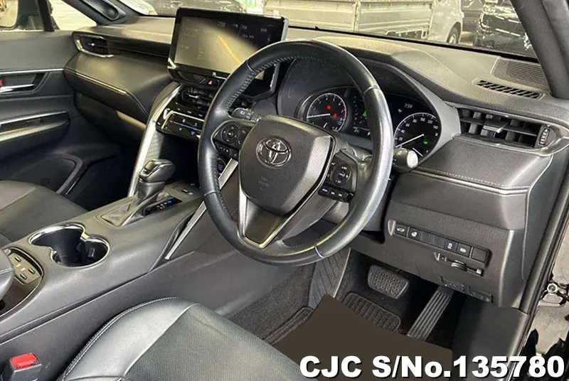2020 Toyota / Harrier Stock No. 135780
