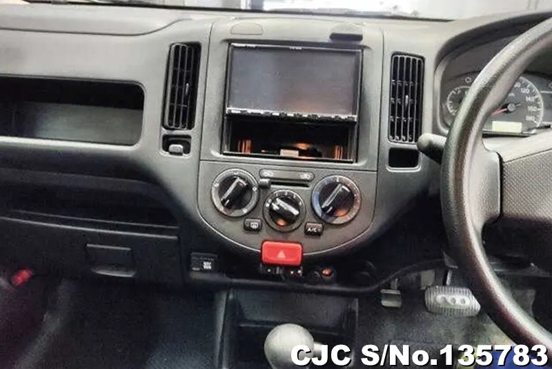 2019 Nissan / AD Van Stock No. 135783